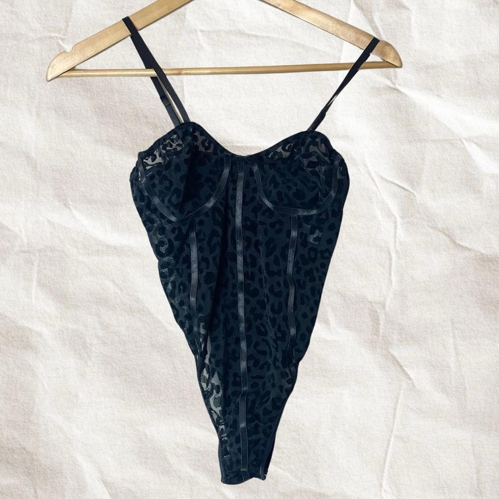 Black Leopard Print Bodysuit